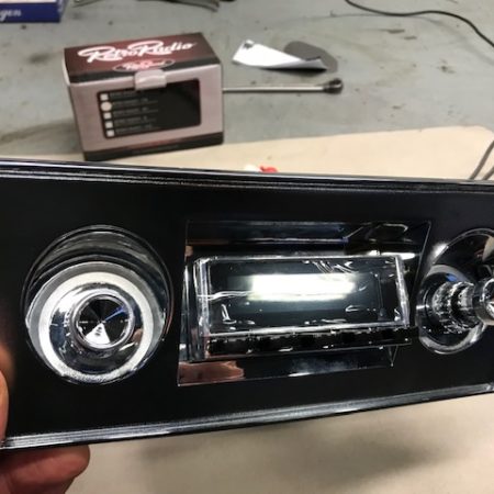 Installation d’une autoradio dans une NOVA